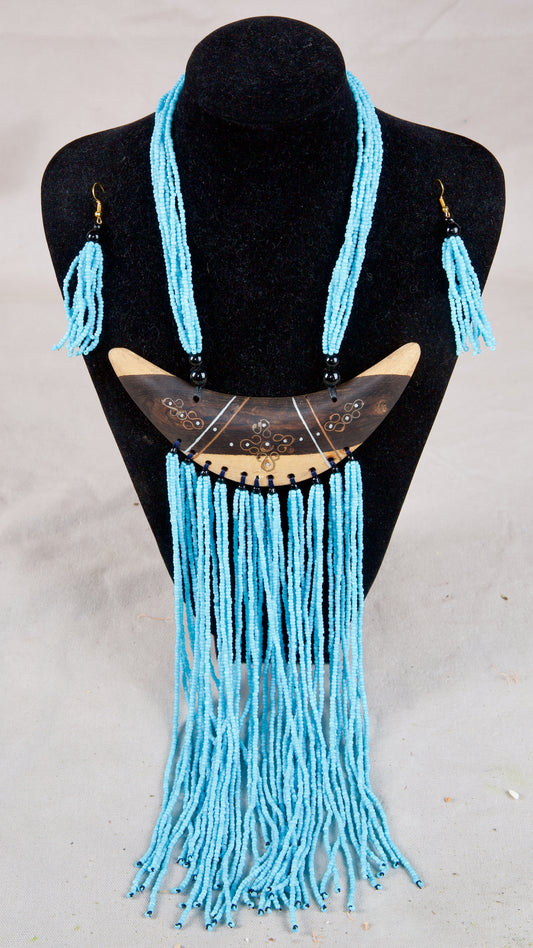 Tuareg Ebony Moon Necklace With Earrings
