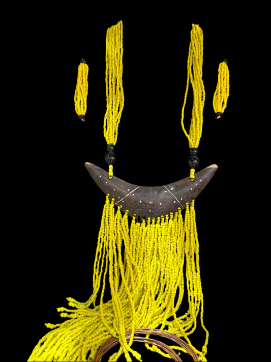 Tuareg Ebony Moon Necklace With Earrings